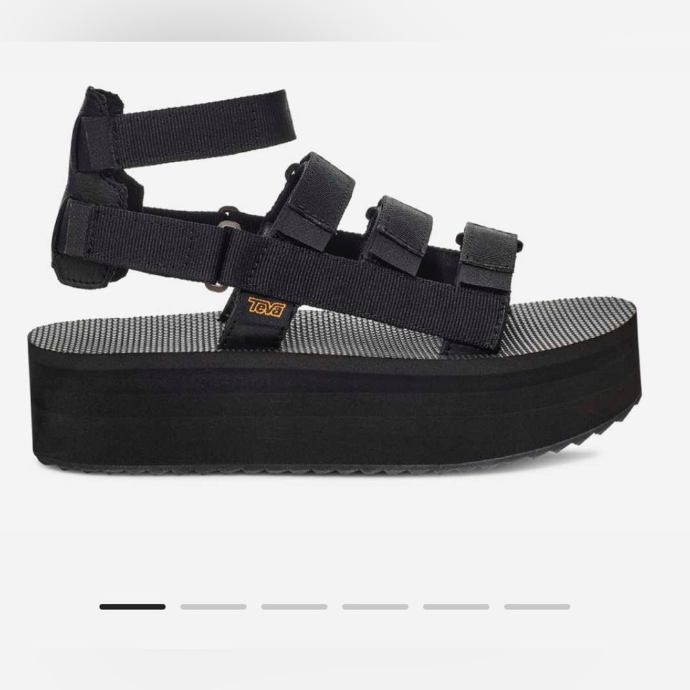 Teva Flatform Mevia Sandal